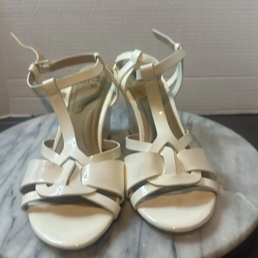 Apt 9 wedge sandel
